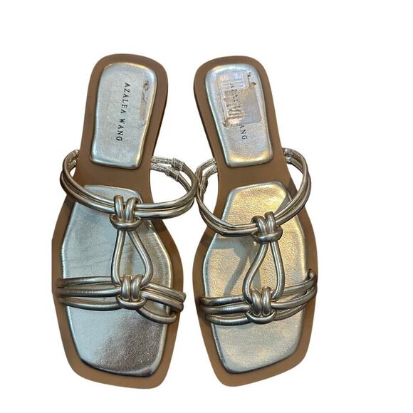 Azalea Wang Gold Strip Slip On Flat Sandal Size 40 - Picture 5 of 5